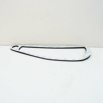 NEW AUDI Q3 RSQ3 8U REAR RIGHT TAILLIGHT SEAL 8U0945192A ORIGINAL