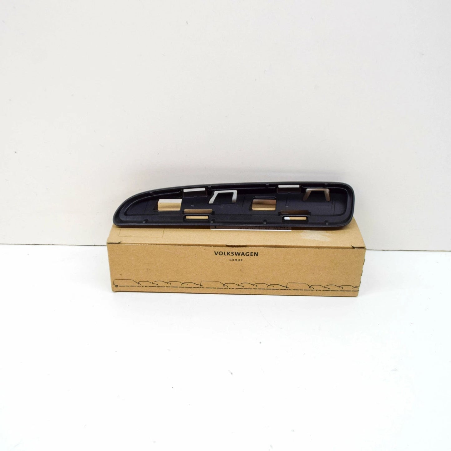 NEW AUDI TT TTRS 8S MK3 FRONT LEFT BUMPER BRACKET 8S0807595