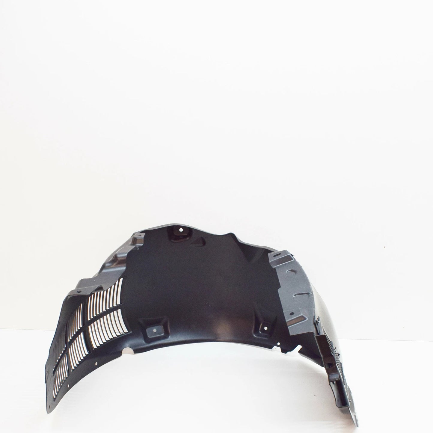 NEW AUDI R8 SPYDER 42 REAR RIGHT INNER FENDER LINER 420810172B ORIGINAL