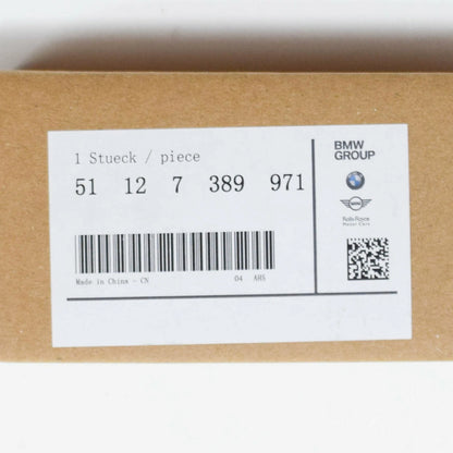 NEW BMW 5 G30 REAR BUMPER CENTER MOLDING TRIM STRIP 51127389971 ORIGINAL