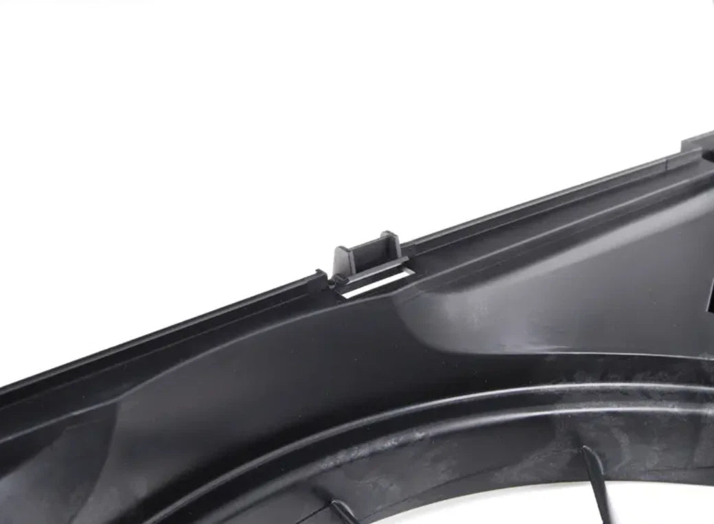 NEW BMW 3 E46 RADIATOR FAN SHROUD 17117511168 7511168 ORIGINAL