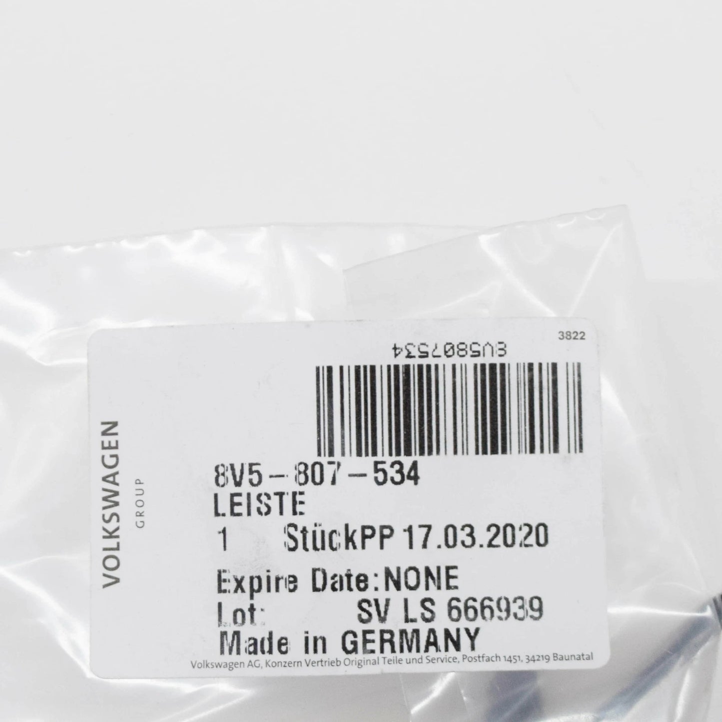 NEW AUDI A3 8V FRONT BUMPER RIGHT COVER TRIM 8V5807534