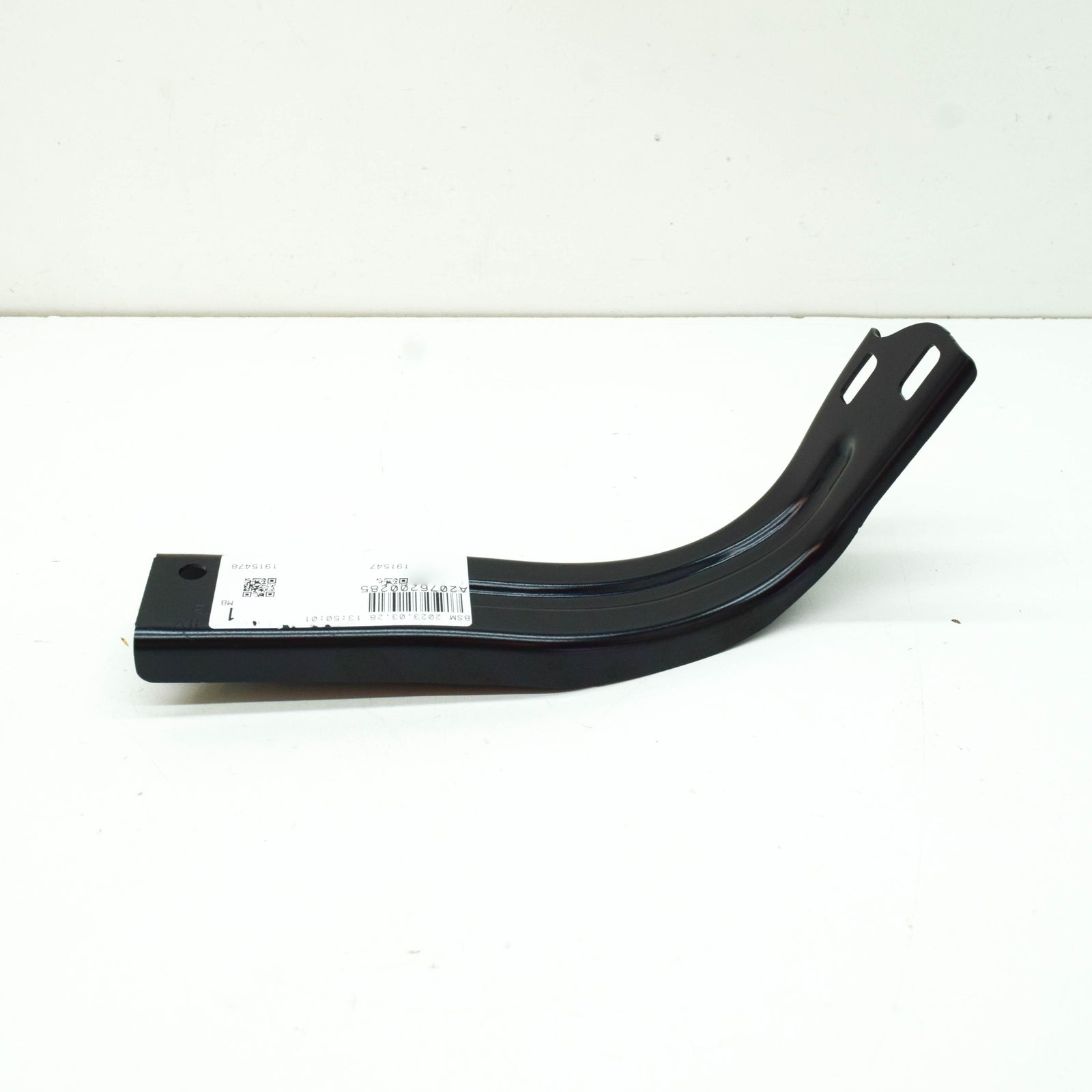 NEW MERCEDES-BENZ E COUPE C207 FRONT PANEL STRUT A2076200285 ORIGINAL