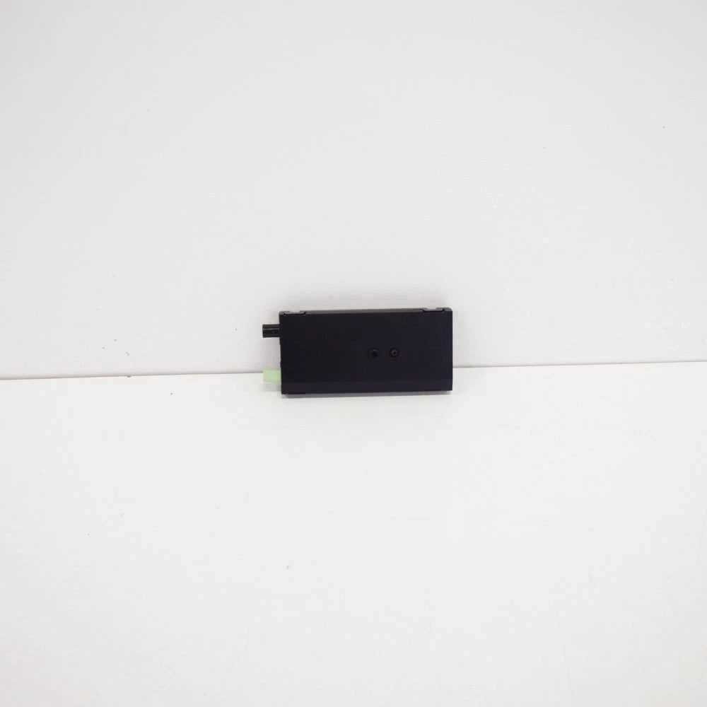 NEW BMW 4 SERIES F33 CONVERTIBLE ANTENNA AMPLIFIER AM-FM 65209273666 9273666