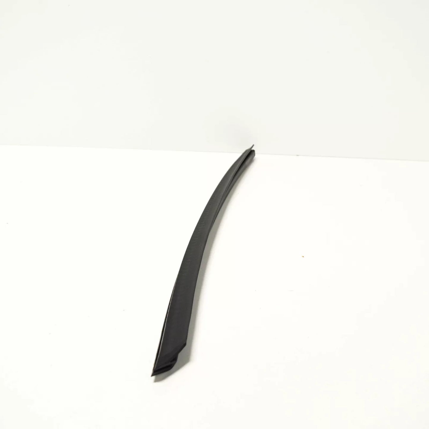 NEW AUDI R8 4S FRONT WING RIGHT BEADING 420821218D