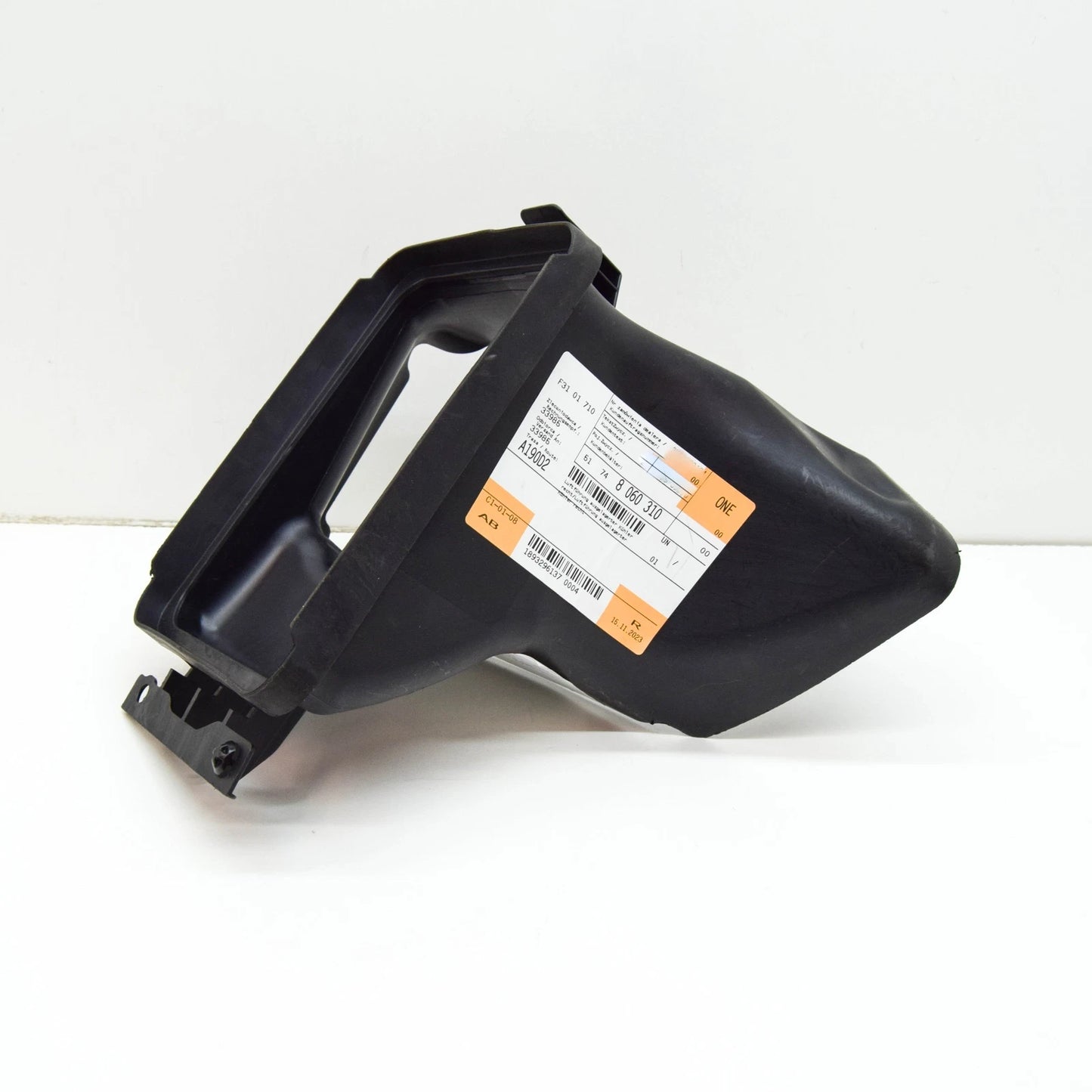 NEW BMW F20 F21 3DR RADIATOR COOLING AIR DUCT RIGHT 51748060310 8060310 ORIGINAL