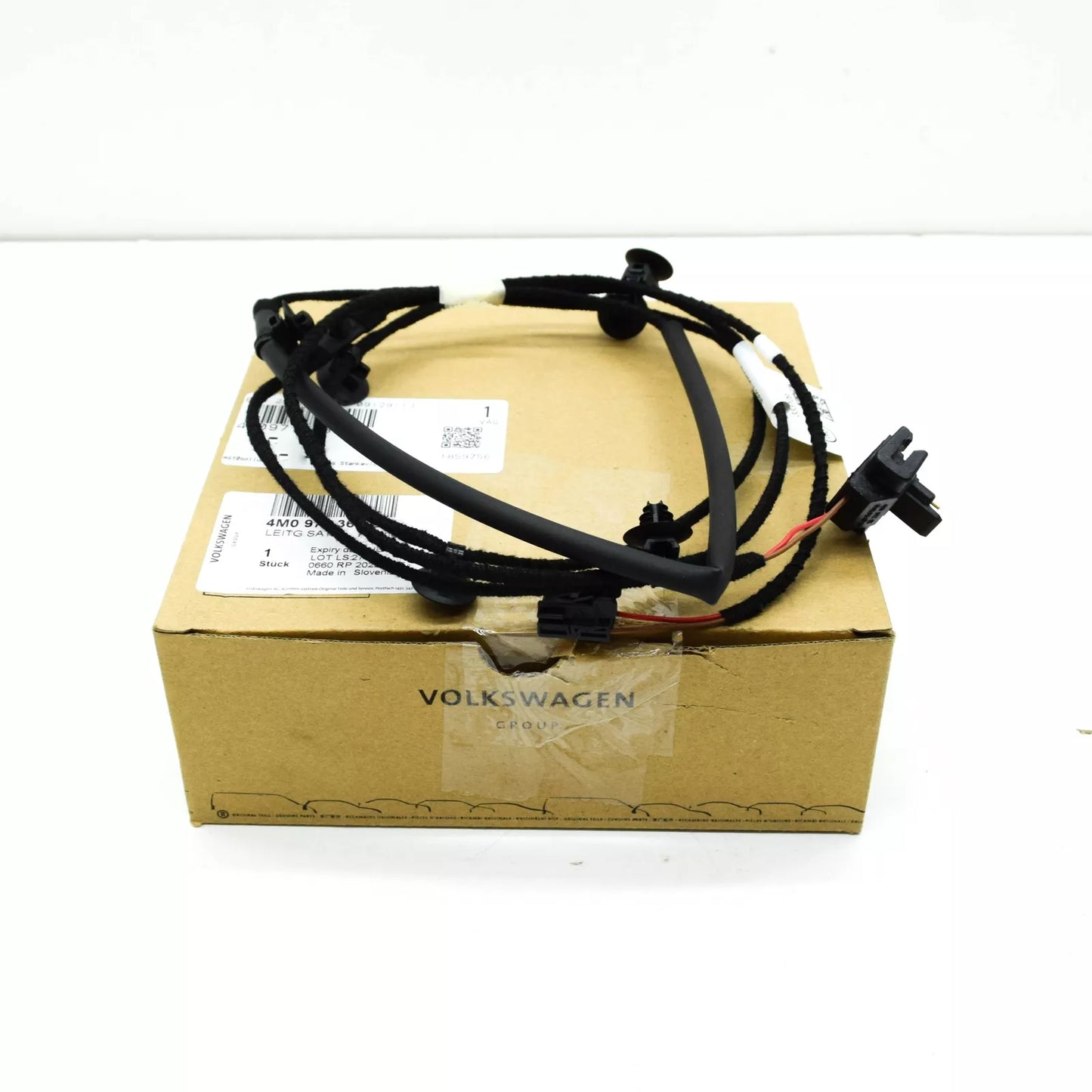 NEW AUDI A4 AVANT B9 MULTIMEDIA EQUIPMENT LEFT WIRING LOOM 4M0971366EN ORIGINAL