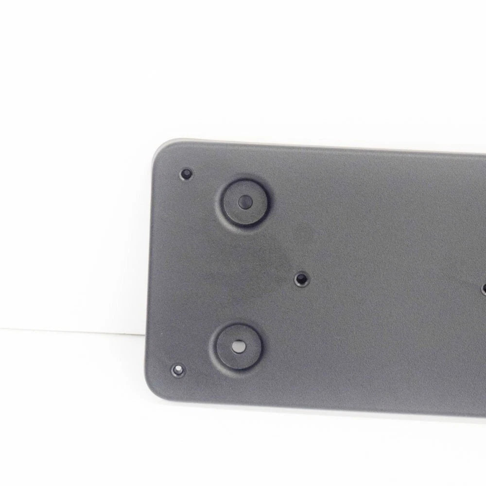 NEW BMW 5 G30 FRONT BUMPER LICENSE PLATE TRIM 51138070399 8070399 ORIGINAL