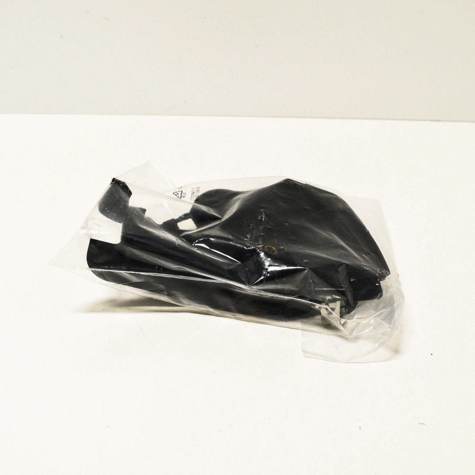 NEW VW TIGUAN MK1 FRONT BUMPER TOW HOOK EYE CAP RIGHT 5N0807241BGRU