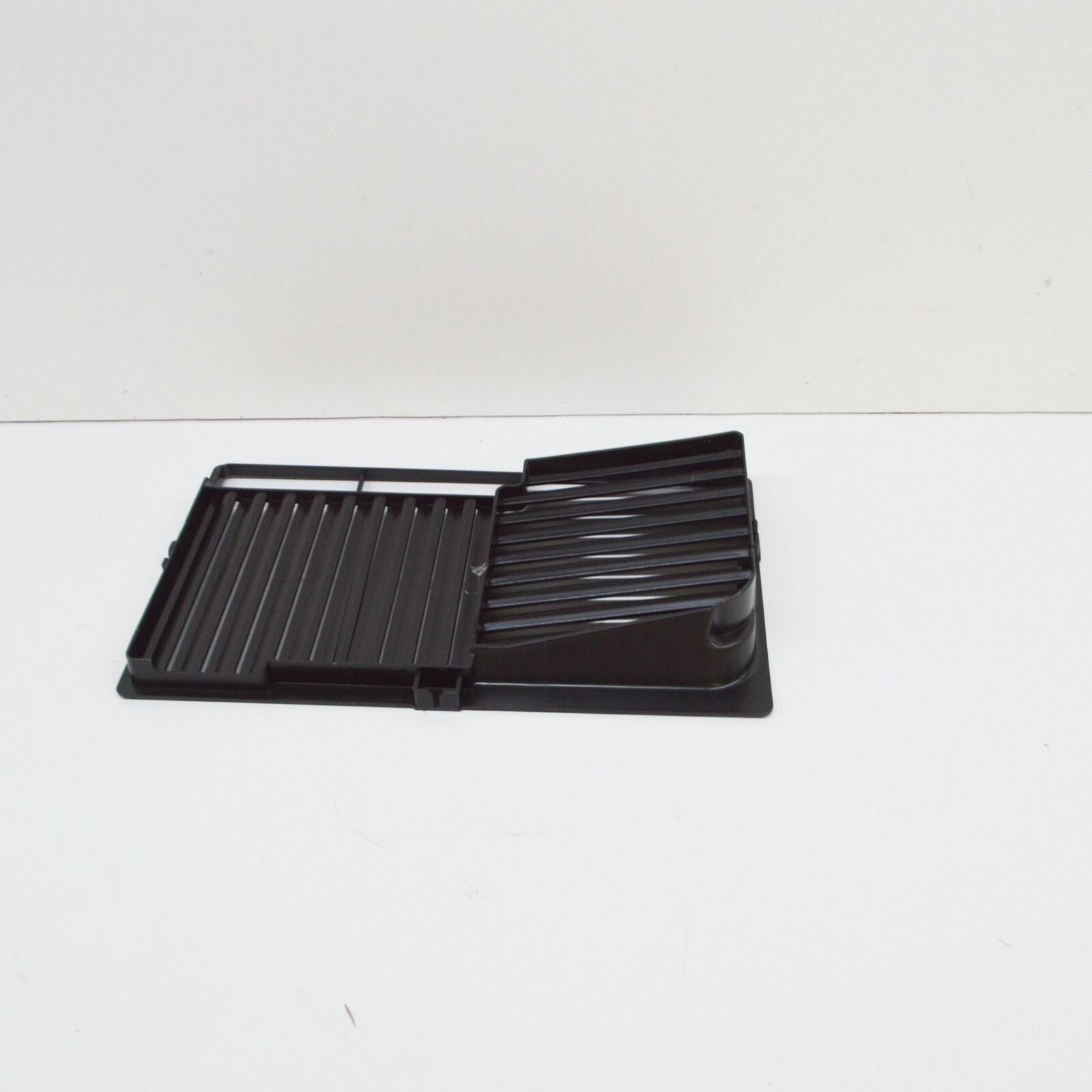 new vw touran 5t air filter insert 5q0129668b original