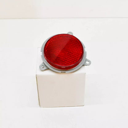 NEW BMW Z4 E85 REAR BUMPER RIGHT REFLECTOR 63147046040 ORIGINAL