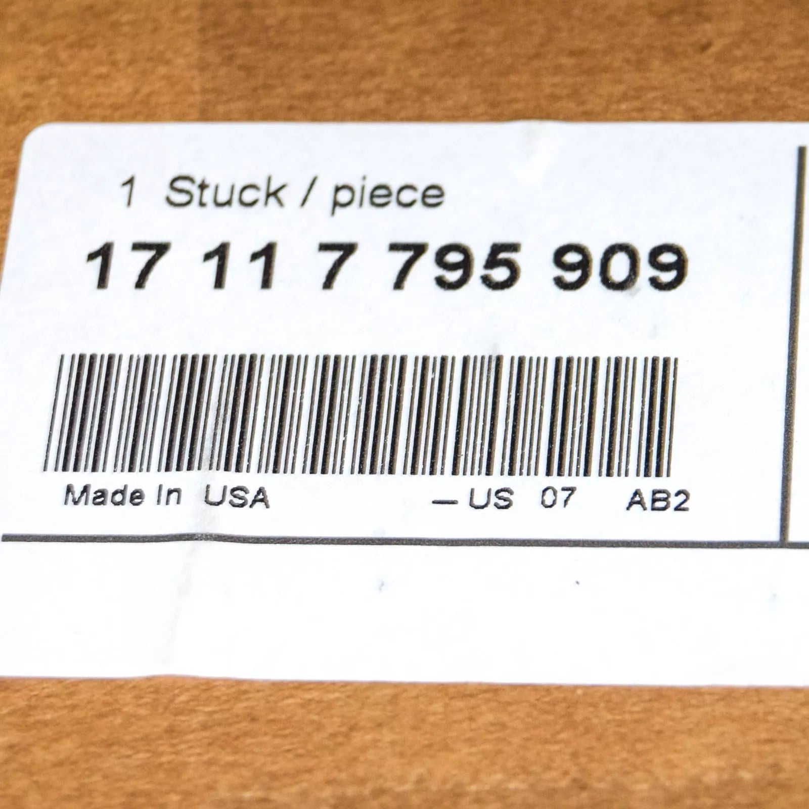 NEW BMW X5 E70 INTERCOOLER RADIATOR MOUNT 3.0D 17117795909 ORIGINAL