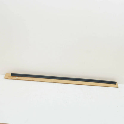 NEW MERCEDES-BENZ E W210 FRONT RIGHT DOOR BOTTOM COVER STRIP A2106907262