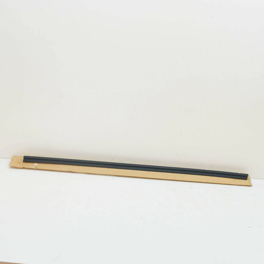 NEW MERCEDES-BENZ E W210 FRONT RIGHT DOOR BOTTOM COVER STRIP A2106907262