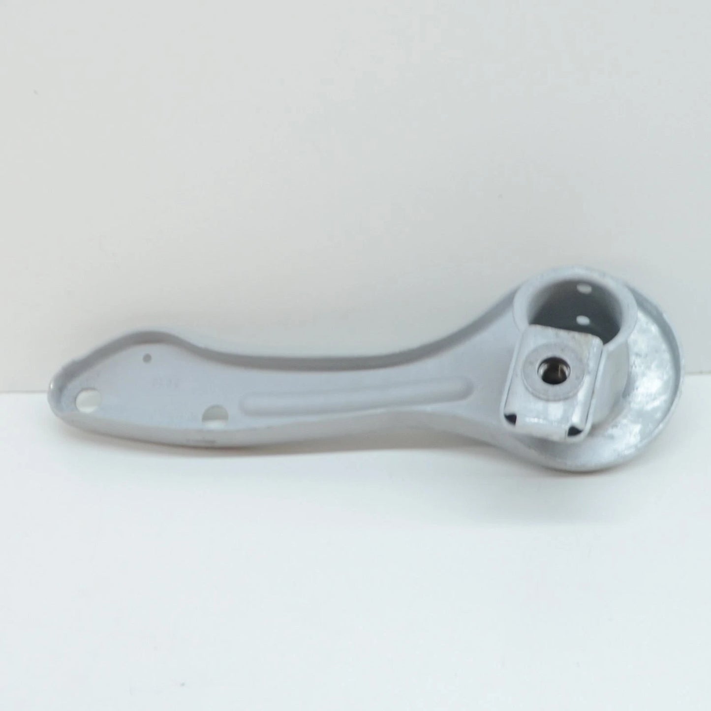 NEW BMW 1 E81 REAR AXLE LEFT PUSH ROD 33326784315 6784315 ORIGINAL