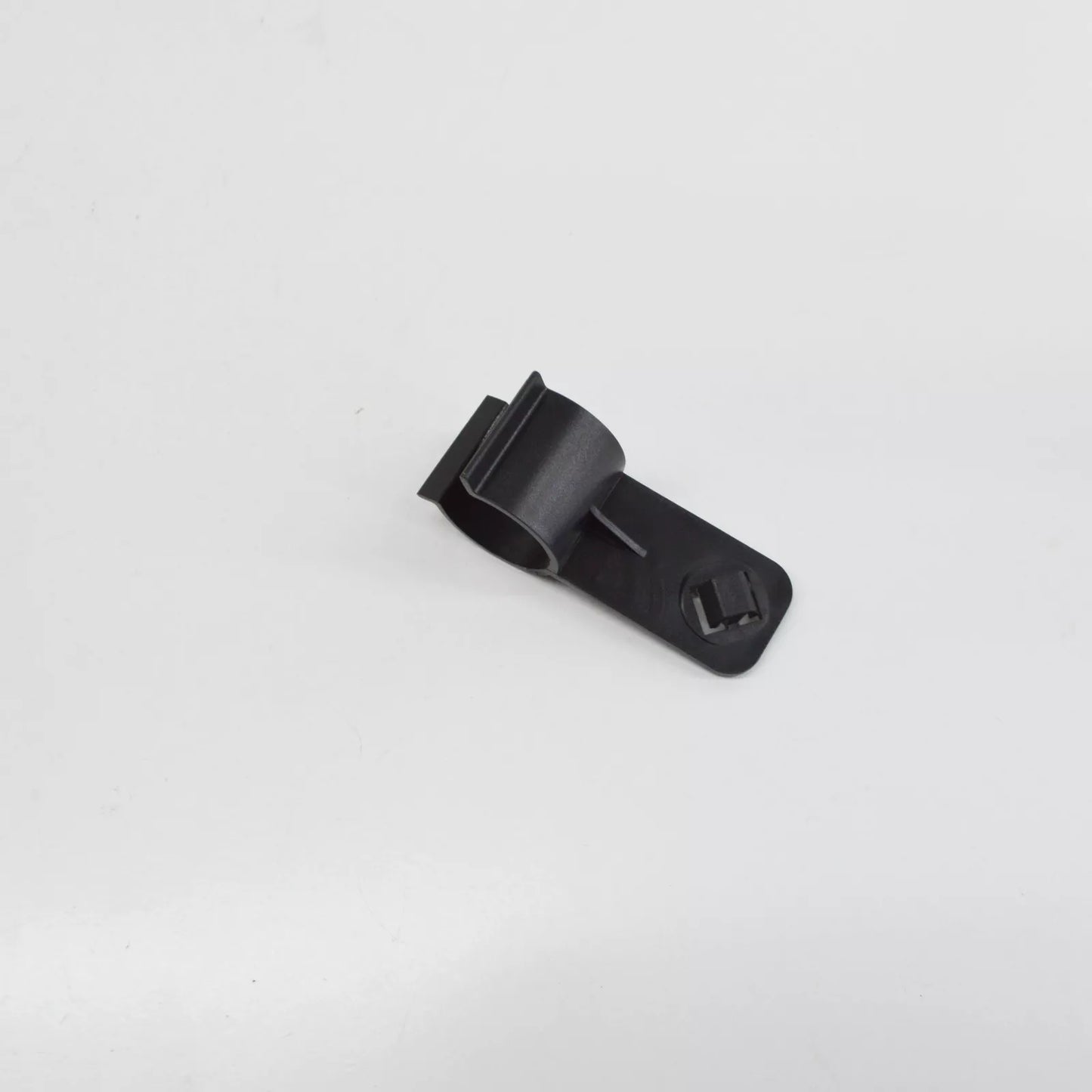 NEW BMW 3 E90 FRONT WINDSHIELD WASHER HOSE HOLDER 7123500 61667123500 ORIGINAL