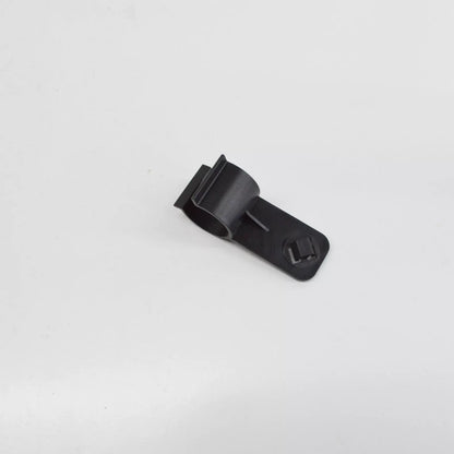 NEW BMW 3 E90 FRONT WINDSHIELD WASHER HOSE HOLDER 7123500 61667123500 ORIGINAL