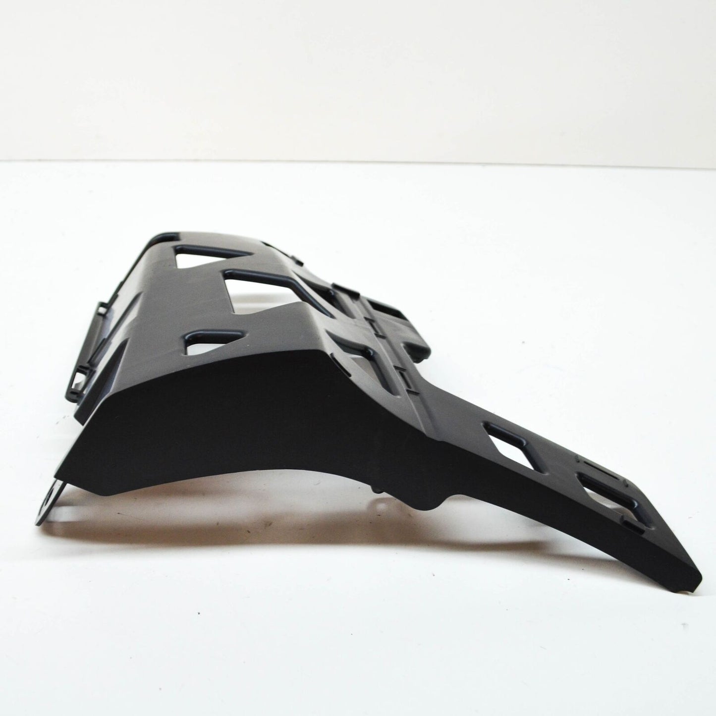 NEW MERCEDES-BENZ GLE W166 REAR RIGHT BUMPER BRACKET A1668853024 ORIGINAL