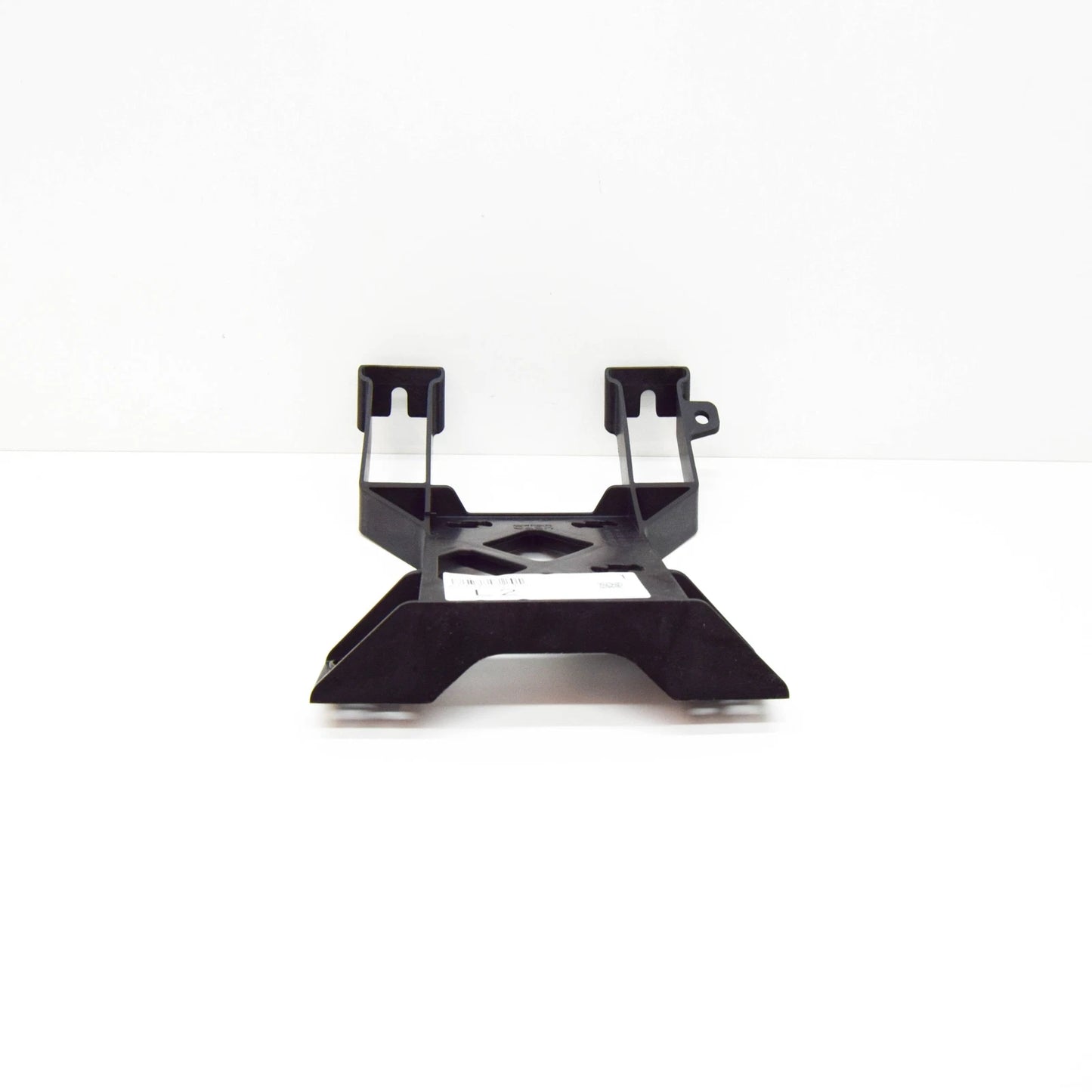 NEW MB GLA X156 FRONT ADAPTIVE CRUISE CONTROL SENSOR BRACKET A1176220400