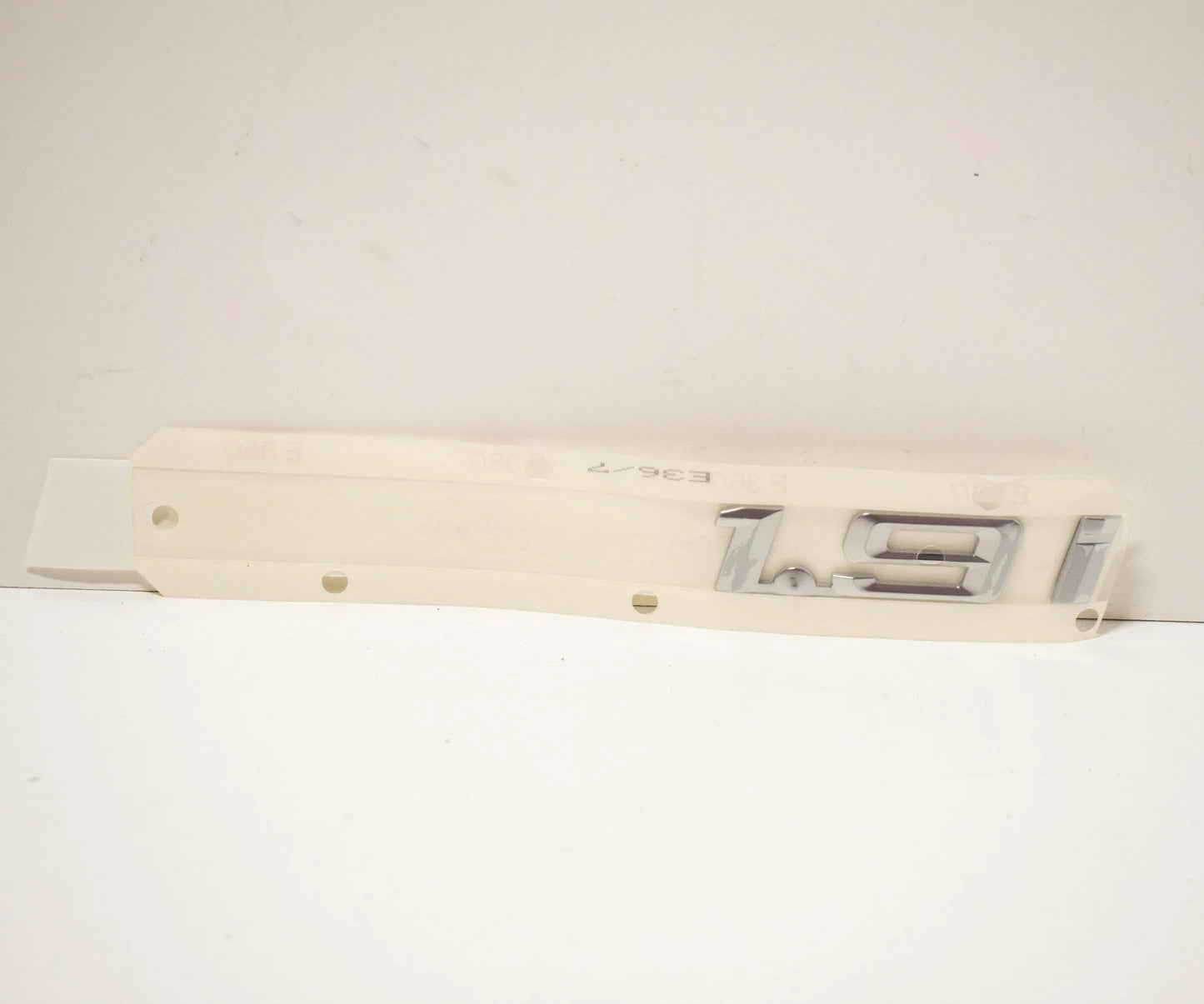 NEW BMW Z3 E36 TRUNK LID 1.9I EMBLEM BADGE LOGO SIGN 51148413707 ORIGINAL