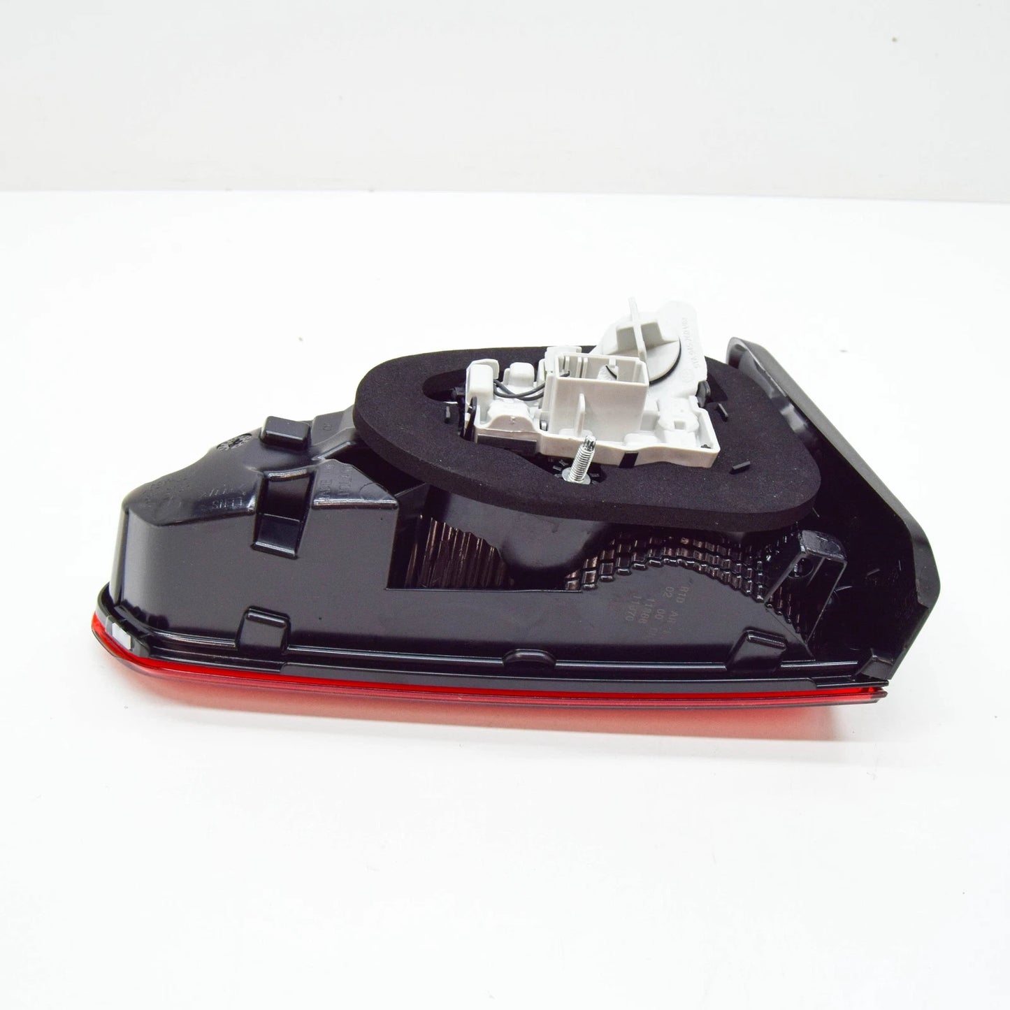 NEW VW TOURAN 5T1 REAR RIGHT TAILLIGHT 5TA945094E ORIGINAL