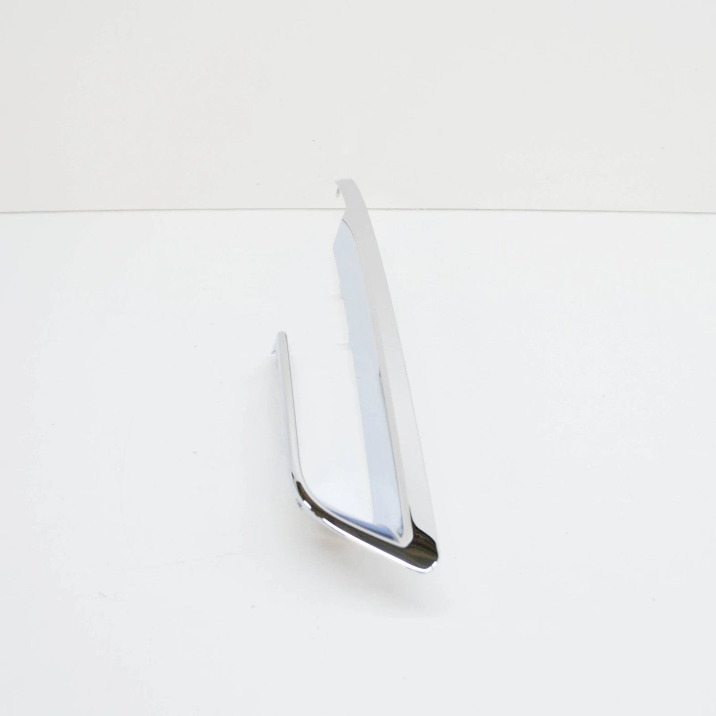 NEW BMW 2 F45 FRONT BUMPER RIGHT FINISHER TRIM 51117347228 7347228 2015 ORIGINAL