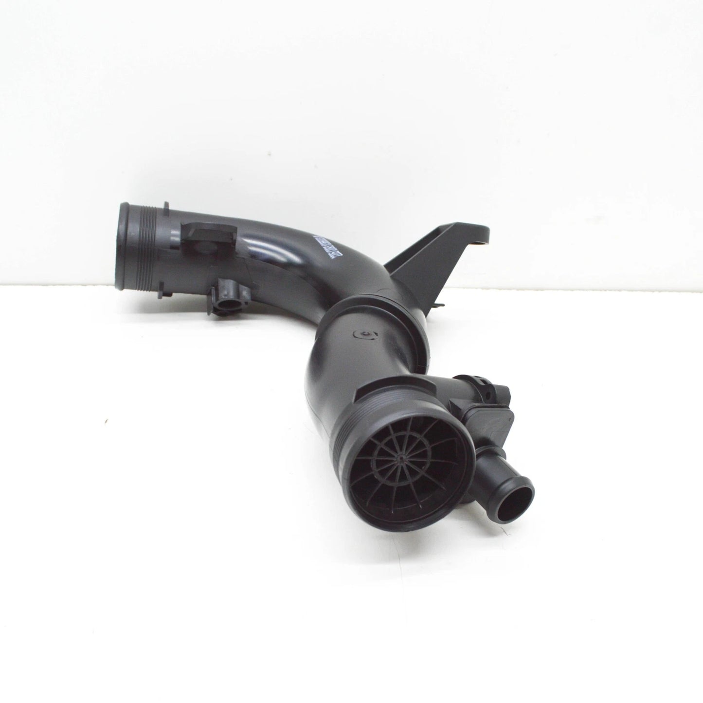 NEW AUDI A3 SPORTBACK 8YA INTERCOOLER AIR CHARGE HOSE 5WA145770E