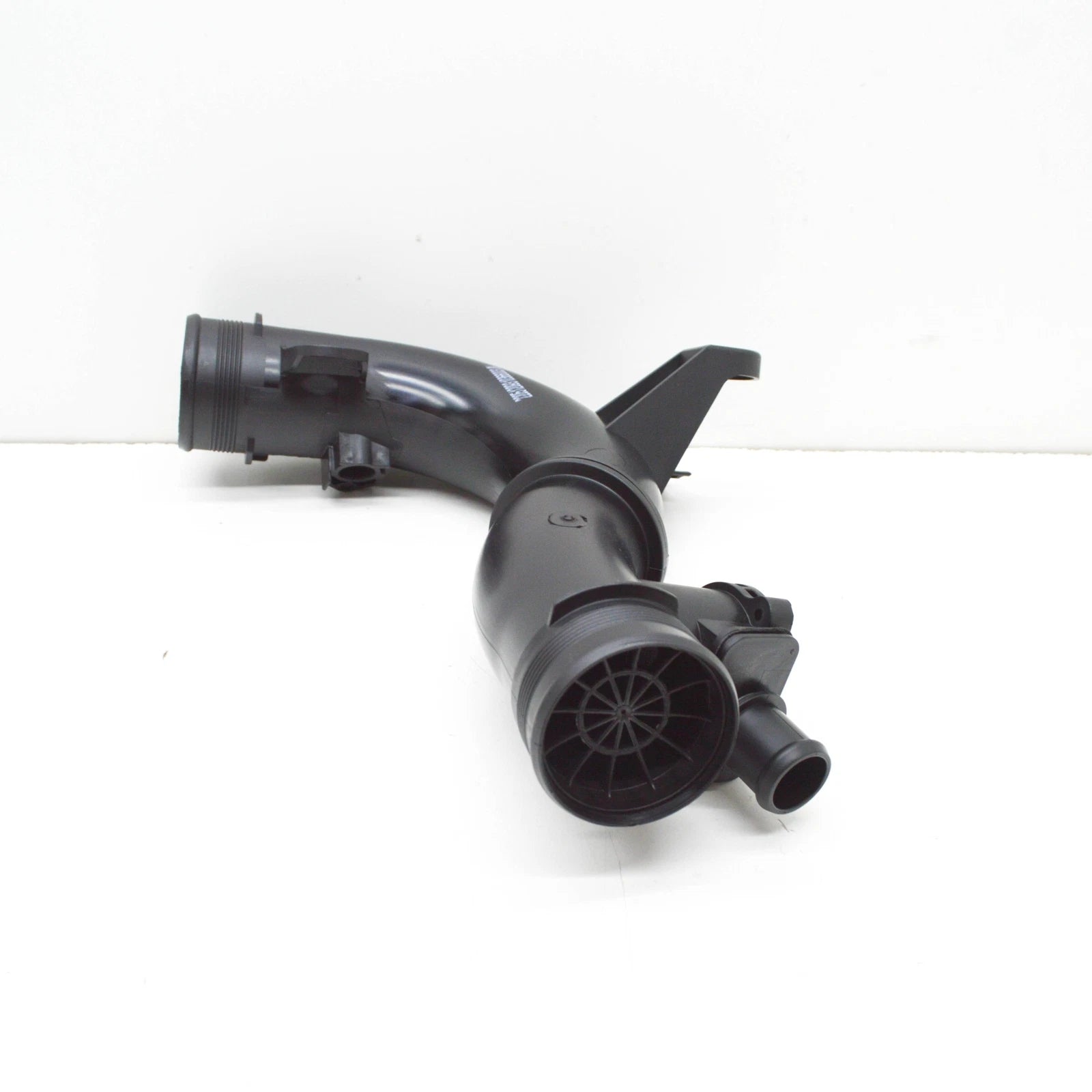 NEW AUDI A3 SPORTBACK 8YA INTERCOOLER AIR CHARGE HOSE 5WA145770E