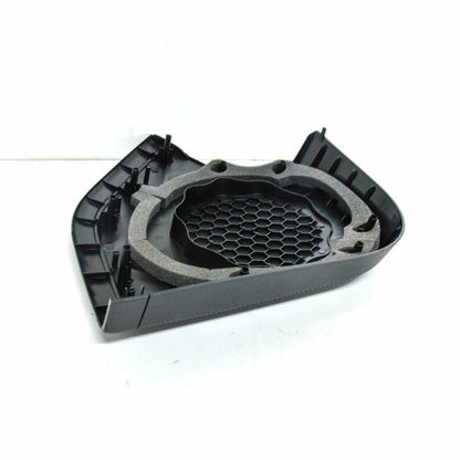 NEW MERCEDES-BENZ C W203 FRONT RIGHT DOOR SPEAKER COVER A20372702889051 ORIGINAL