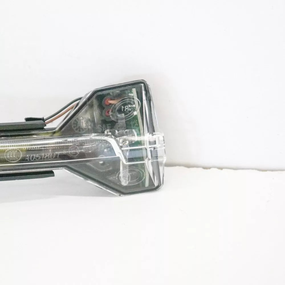 NEW BMW 5 GT F07 RIGHT WING MIRROR TURN INDICATOR 63137308536 2015 ORIGINAL