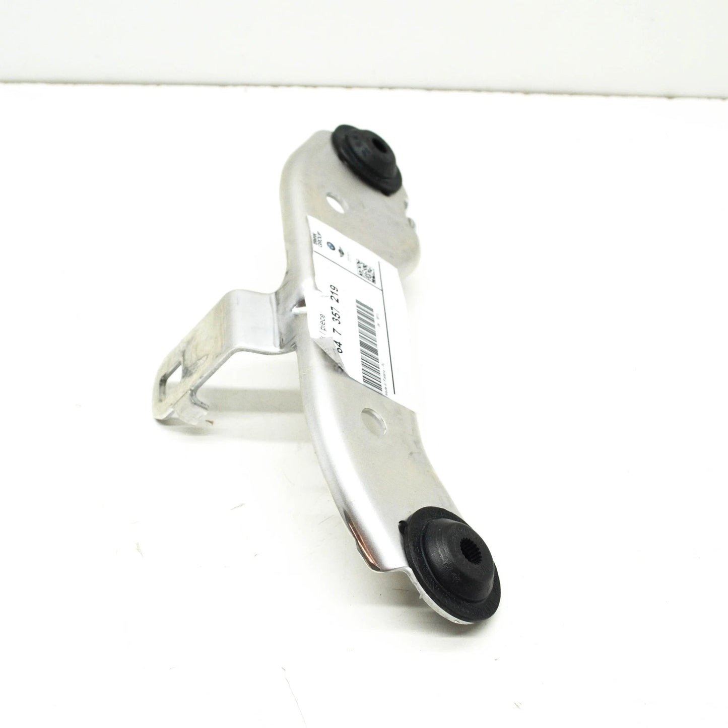 NEW BMW 8 G15,F92 LEFT AUXILIARY RADIATOR BRACKET 7357219 51647357219 ORIGINAL