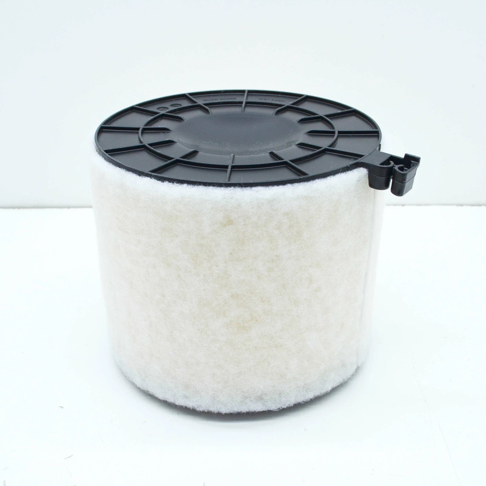 NEW AUDI A4 B9 AIR FILTER ELEMENT 8W0133843