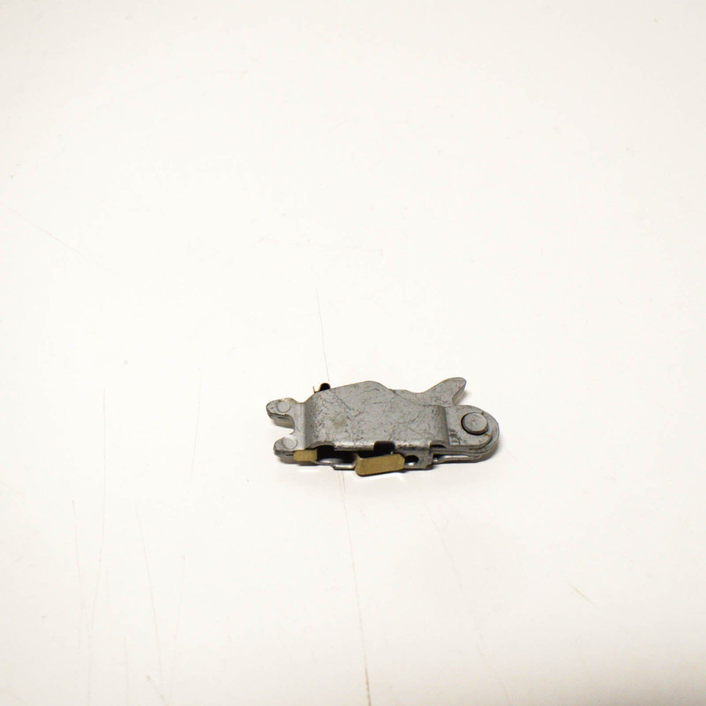 NEW MERCEDES-BENZ S W221 REAR BRAKE EXPANDING LOCK SHACKLE A2214200189 ORIGINAL