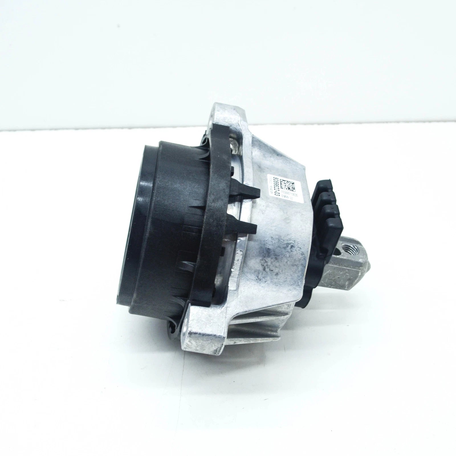 NEW BMW M5 F90 RIGHT SIDE ENGINE MOUNT 8089822 22118089822 ORIGINAL
