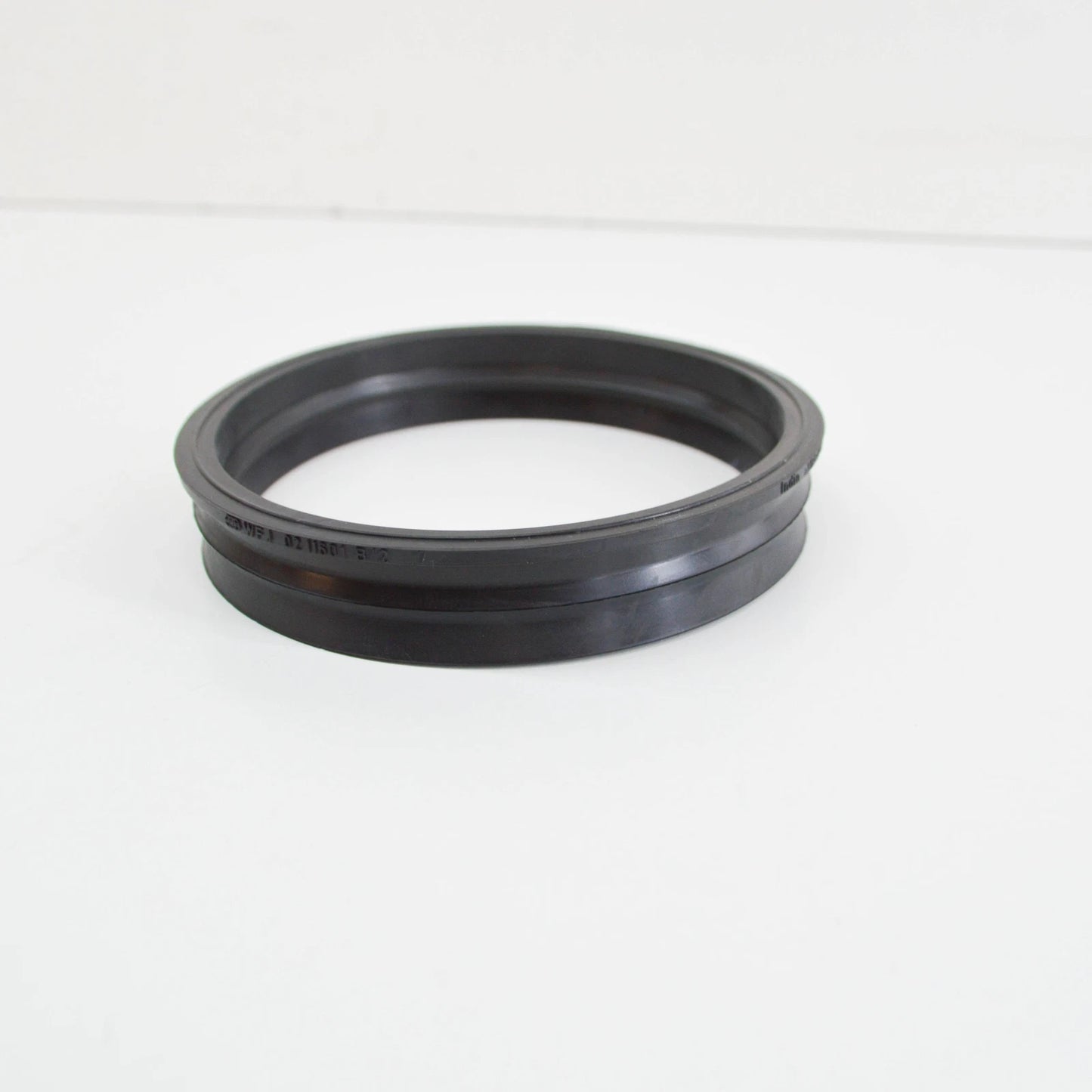NEW VOLKSWAGEN TOURAN 1T FUEL TANK SEAL RING 1T0919133D 2012 ORIGINAL