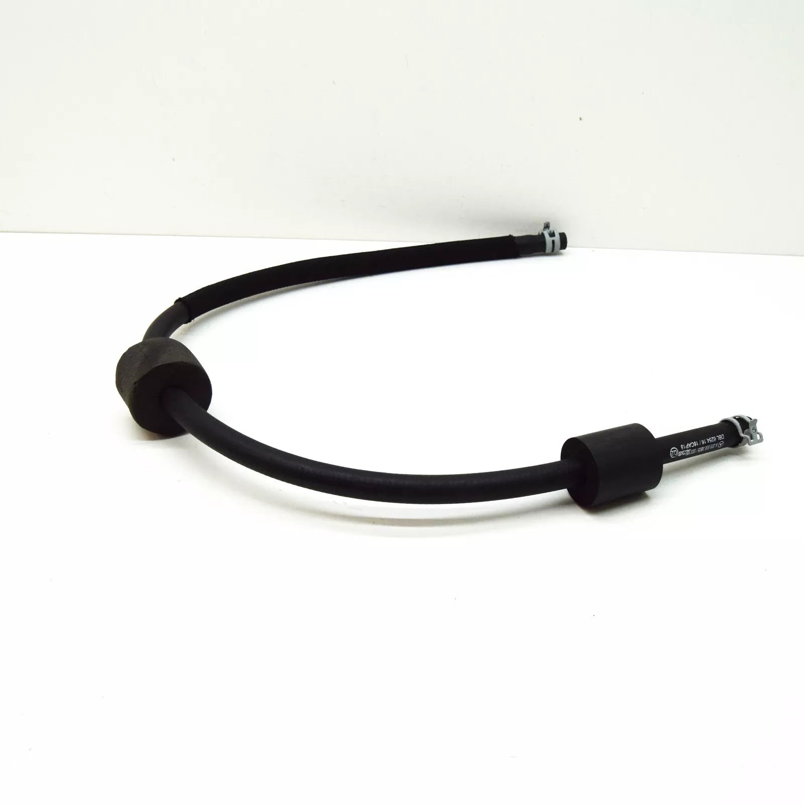 NEW MERCEDES-BENZ E-CLASS W213 EXPANSION TANK HOSE A2058303805 ORIGINAL