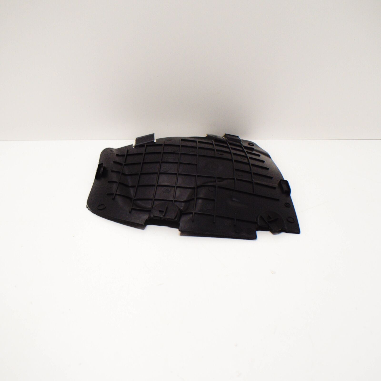 NEW MERCEDES BENZ C W205 FRONT RIGHT FENDER SERVICING FLAP A2056900200 ORIGINAL