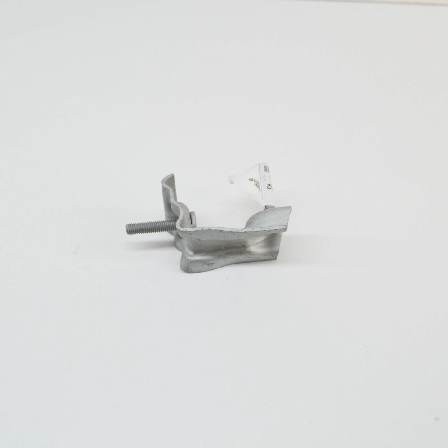 NEW BMW 7 E38 REAR EXHAUST SYSTEM RIGHT SUPPORT 18211704242 ORIGINAL