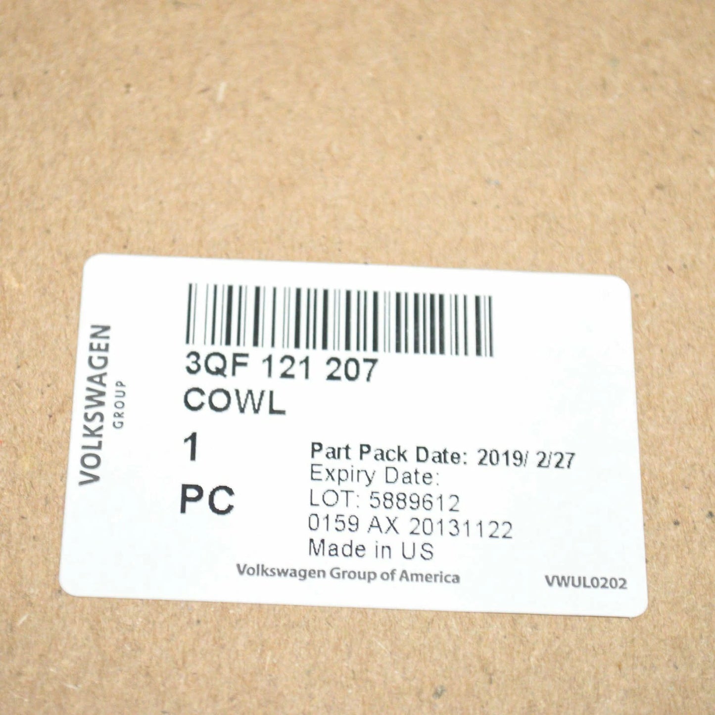 NEW VOLKSWAGEN ATLAS ENGINE COOLING FAN SHROUD 3QF121207