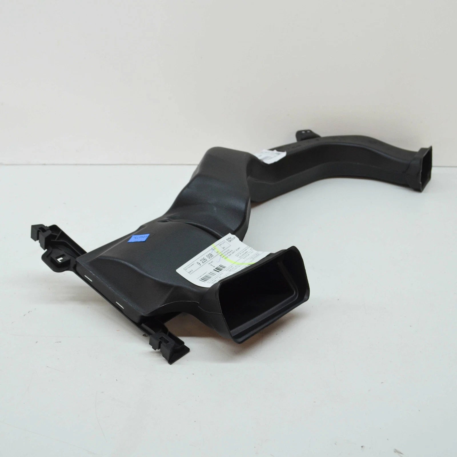 NEW BMW 1 F21 COLD AIR DUCT RIGHT 64229226008 9226008 ORIGINAL