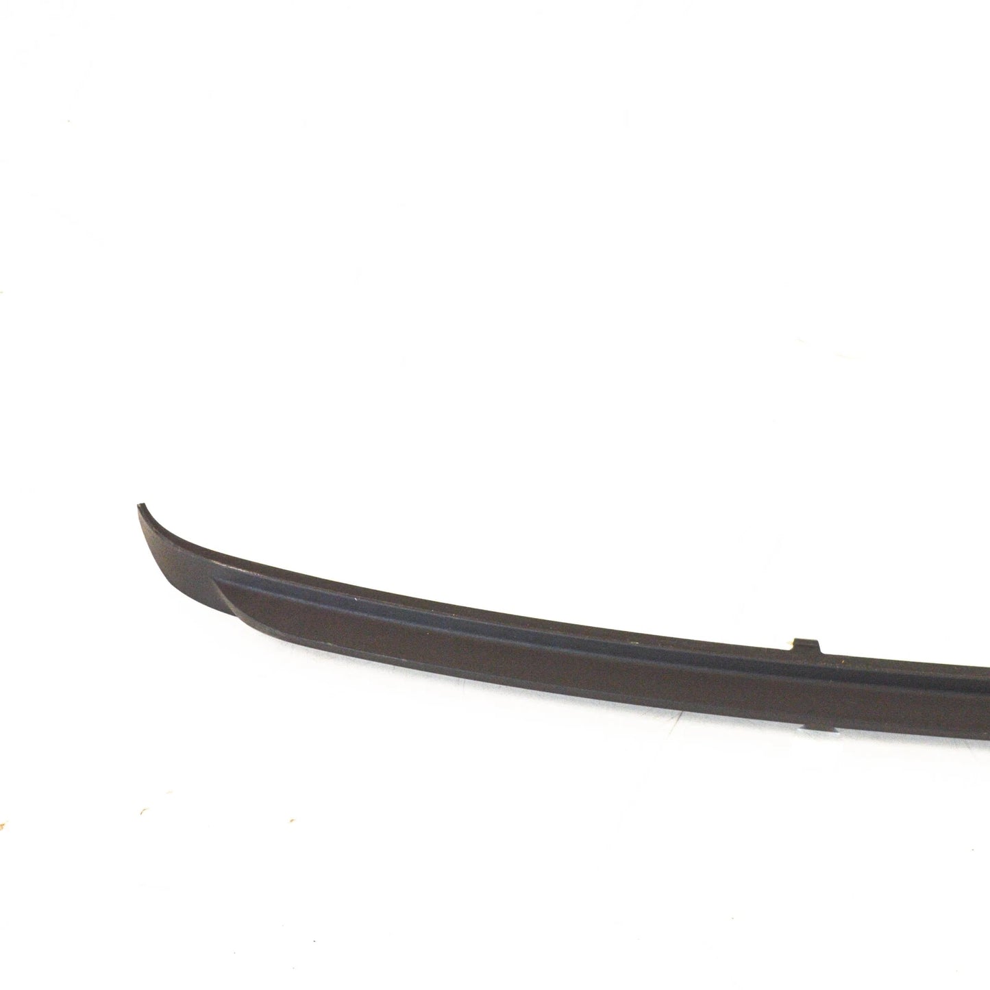 NEW BMW 7 E65 REAR BUMPER LOWER TRIM 51127135580 7135580 ORIGINAL