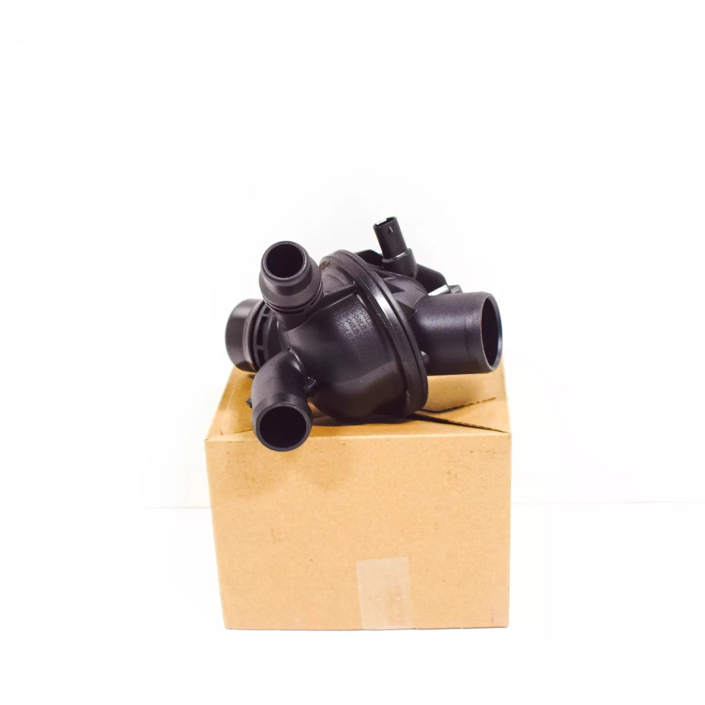 NEW BMW 7 F01 THERMOSTAT 11538671516 8671516 3.0 PETROL 235KW ORIGINAL