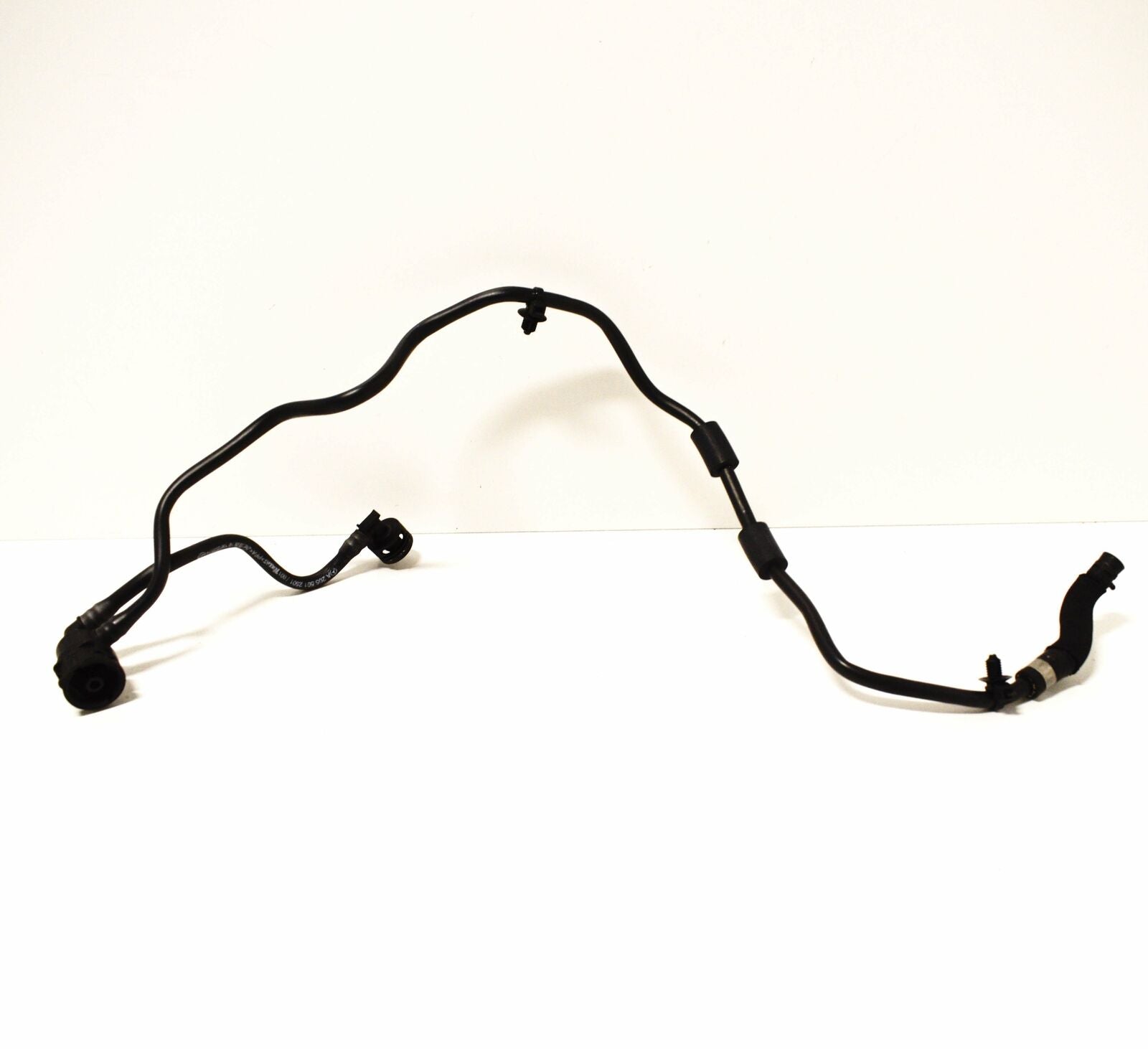 NEW MB C A205 RADIATOR VENT PIPE HOSE C 300 2.0 PETROL A2055012501 ORIGINAL