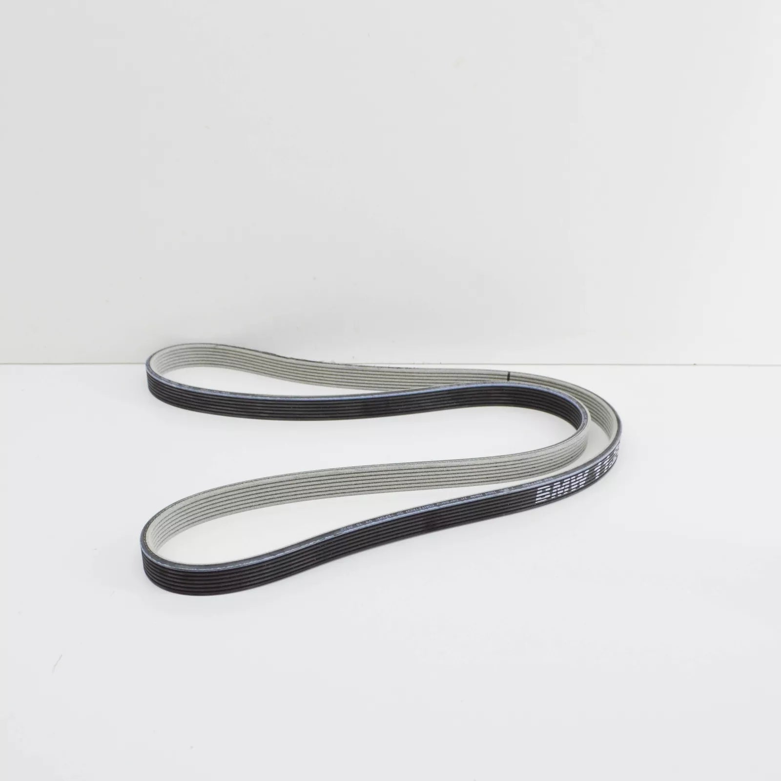 NEW BMW 5 F10 RIBBED V-BELT 8477789 11288477789 ORIGINAL