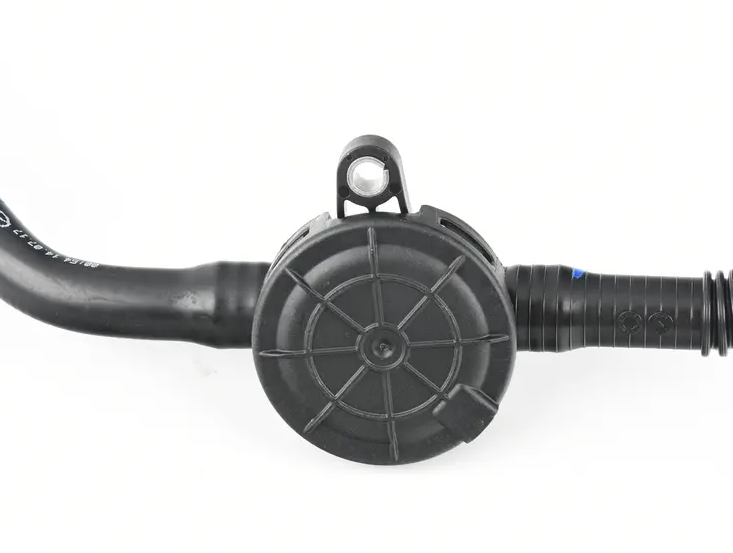 NEW MERCEDES-BENZ CLA C117 ENGINE VENT LINE A2700182800 ORIGINAL