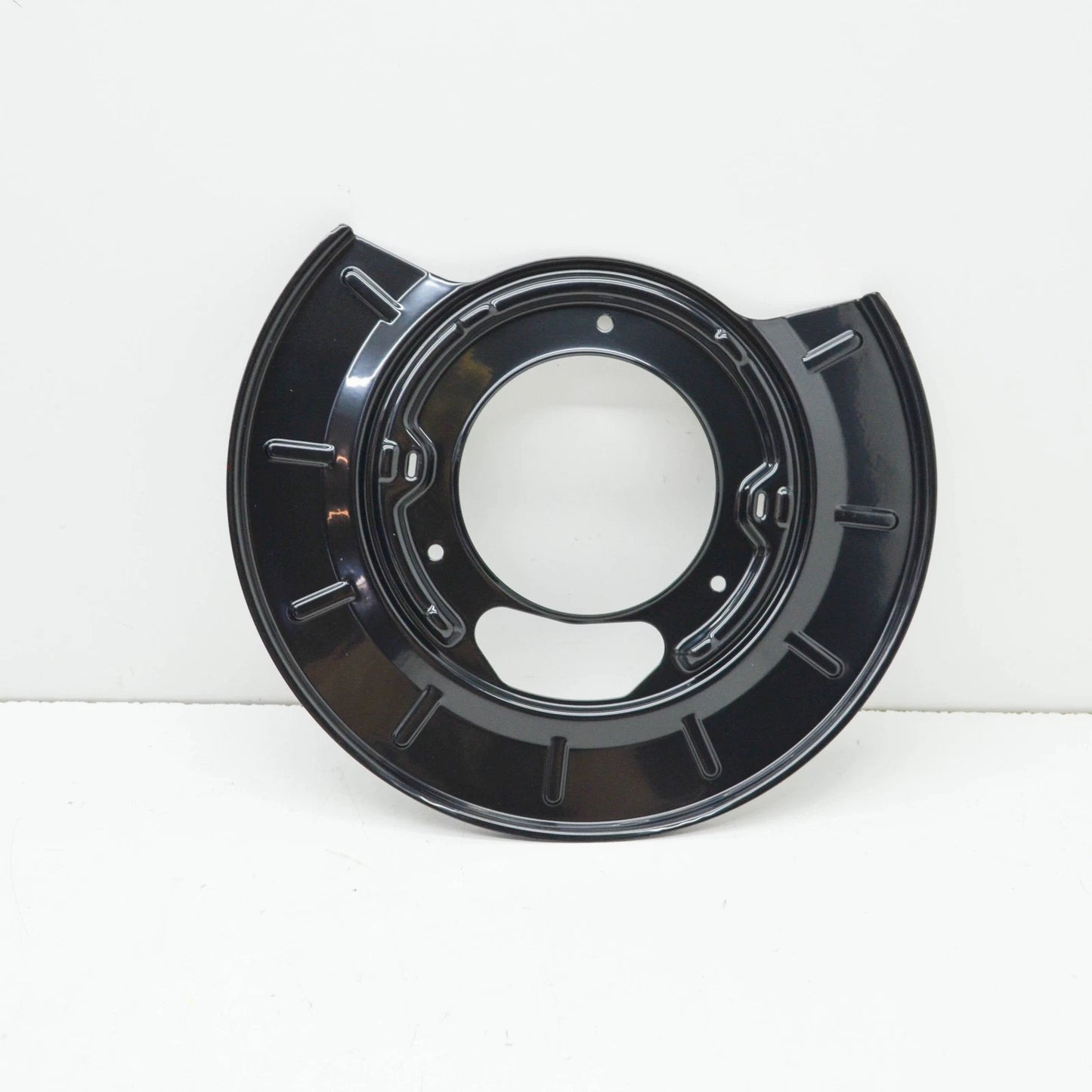 NEW MB VITO W638 REAR BRAKE DISC PROTECTION PLATE A6384230320 ORIGINAL