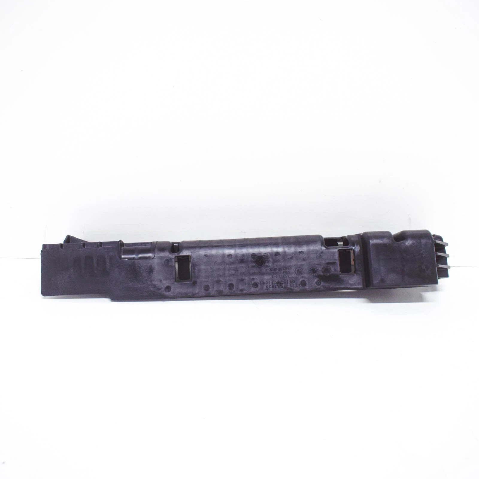 NEW BMW X3 F25 RIGHT RADIATOR BRACKET 17117593839 7593839 2016 ORIGINAL