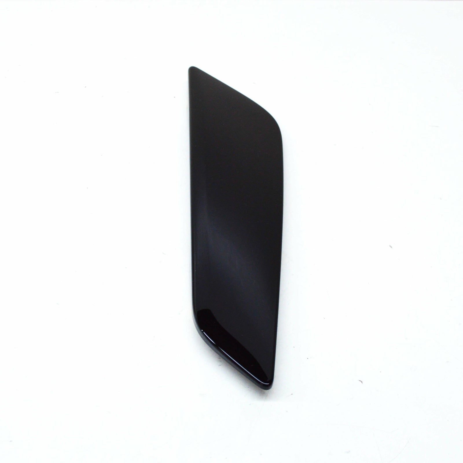 new bmw 5 g30 front left sidewall air duct trim 51747439013 original