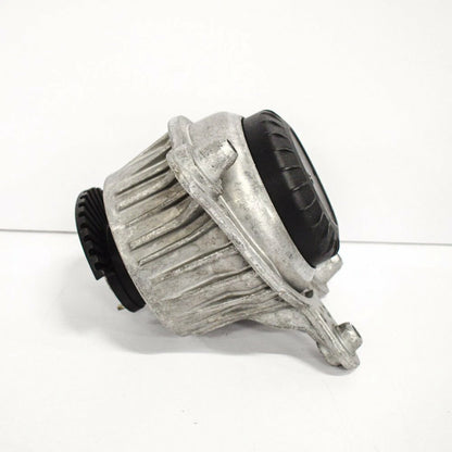 NEW MERCEDES BENZ C CLASS W205 LEFT SIDE ENGINE MOUNT A2052407600 ORIGINAL