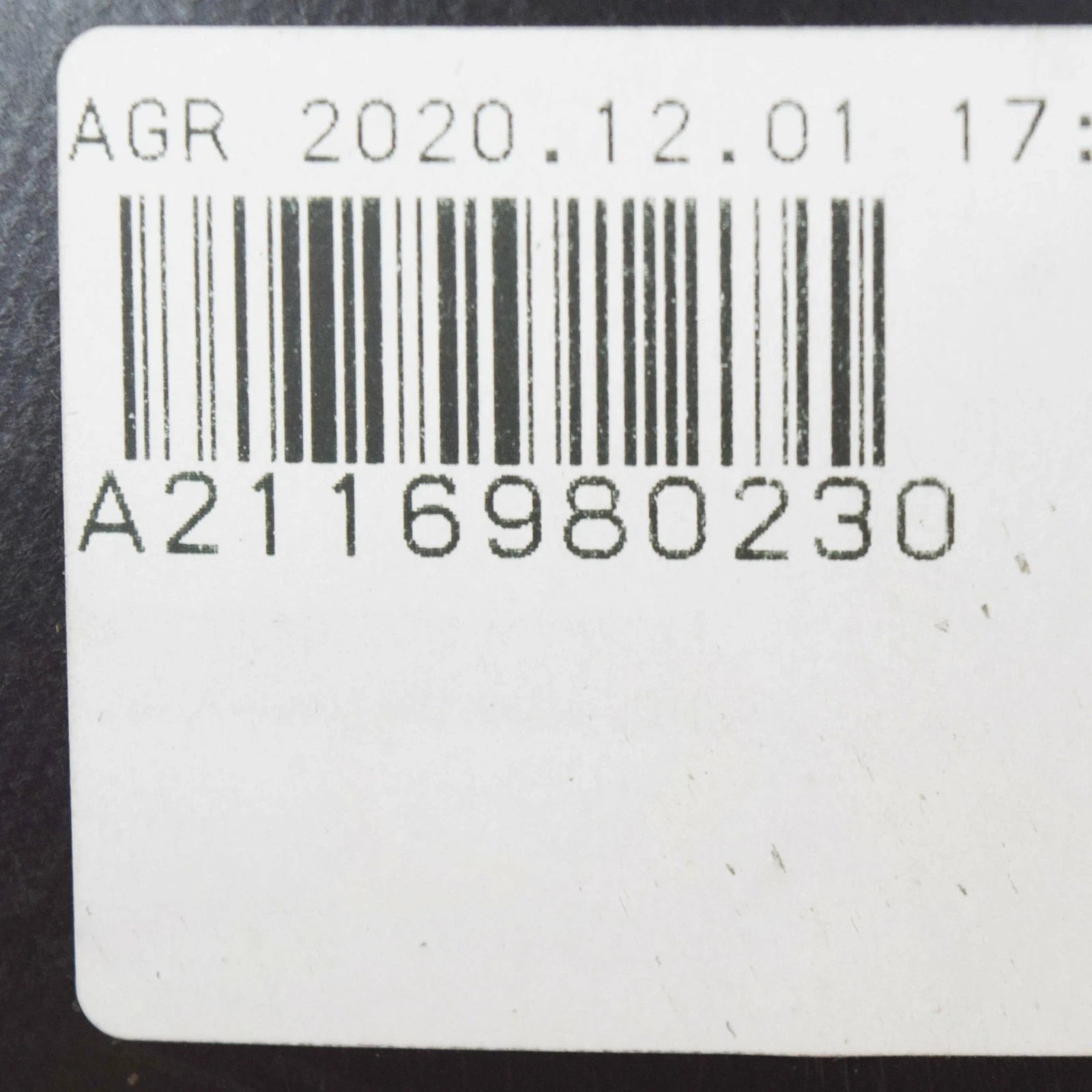 NEW MERCEDES-BENZ E W211 FRONT RIGHT WHEEL ARCH COVER A2116980230